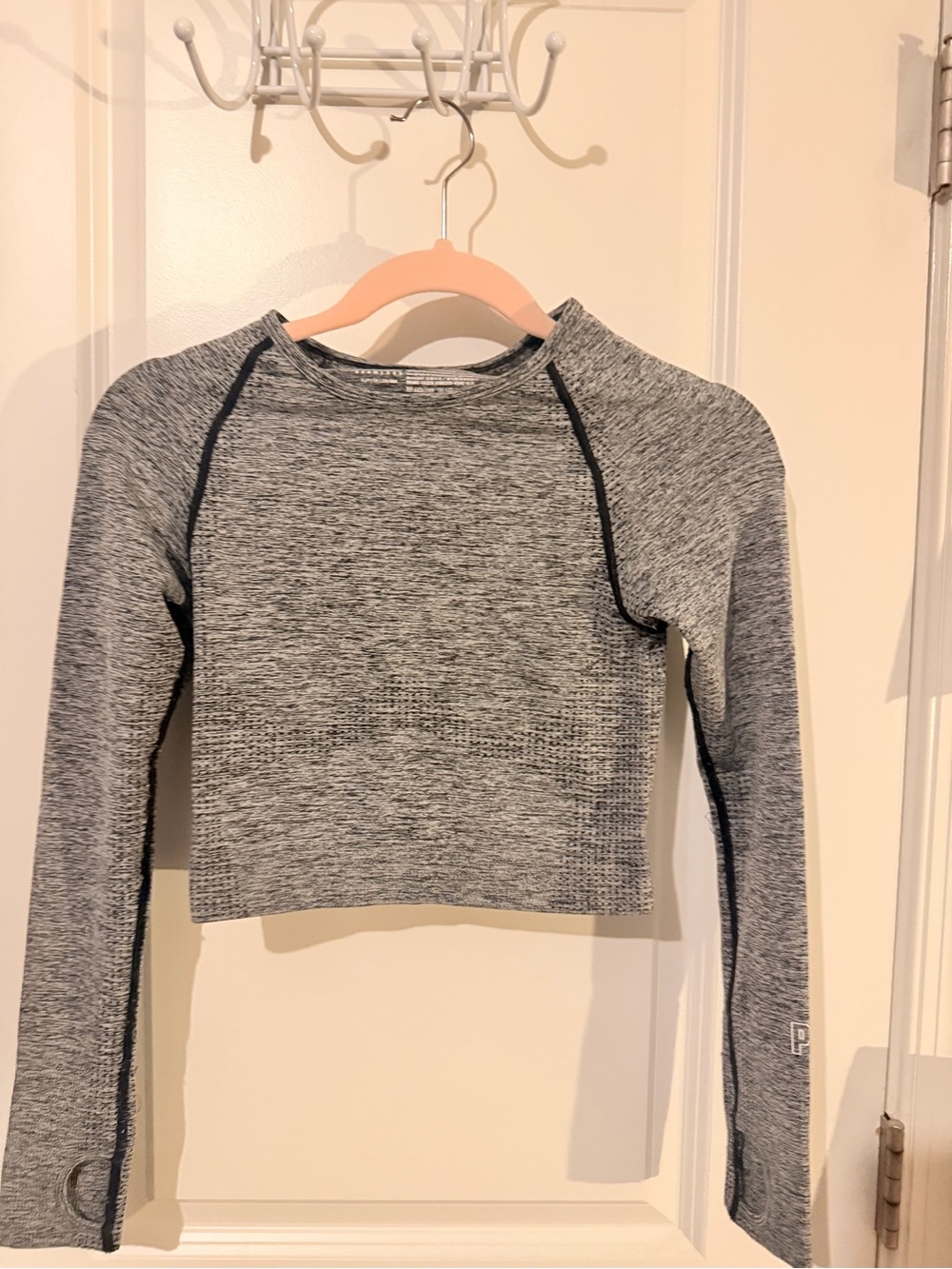 Victoria's Secret Gray Heather Long Sleeve Crop Top